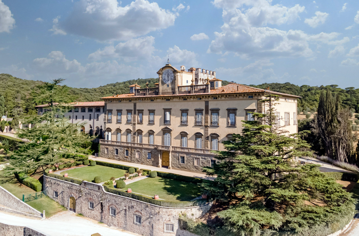 Vom Apennin nach Florenz – Kurven, Geschichte und Weinberge
